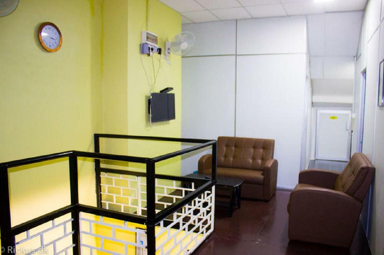קמרון היילנדס De Cameron Guesthouse מראה חיצוני תמונה